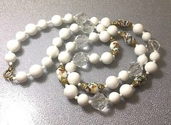 Art Glass & White Plastic Bead Necklace 30″ Vintage Statement Glam Jewelry