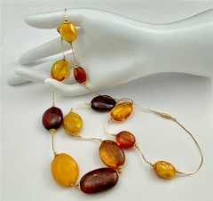 Vintage Baltic Amber Varied Color Gold Tone Chain Station Bead Necklace 29″ Long