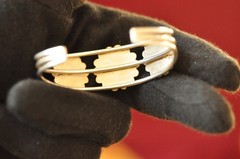 Vintage Sterling Silver Cuff Bracelet – 30g Tested 925 – Triple Dome Medi Design