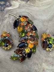 Juliana D & E DeLizza Elster Leaf Brooch / Pin and Clip-on Earring Set