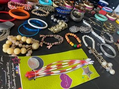 huge lot 100+ bracelets jewelry estate mixed brand bracelet collection