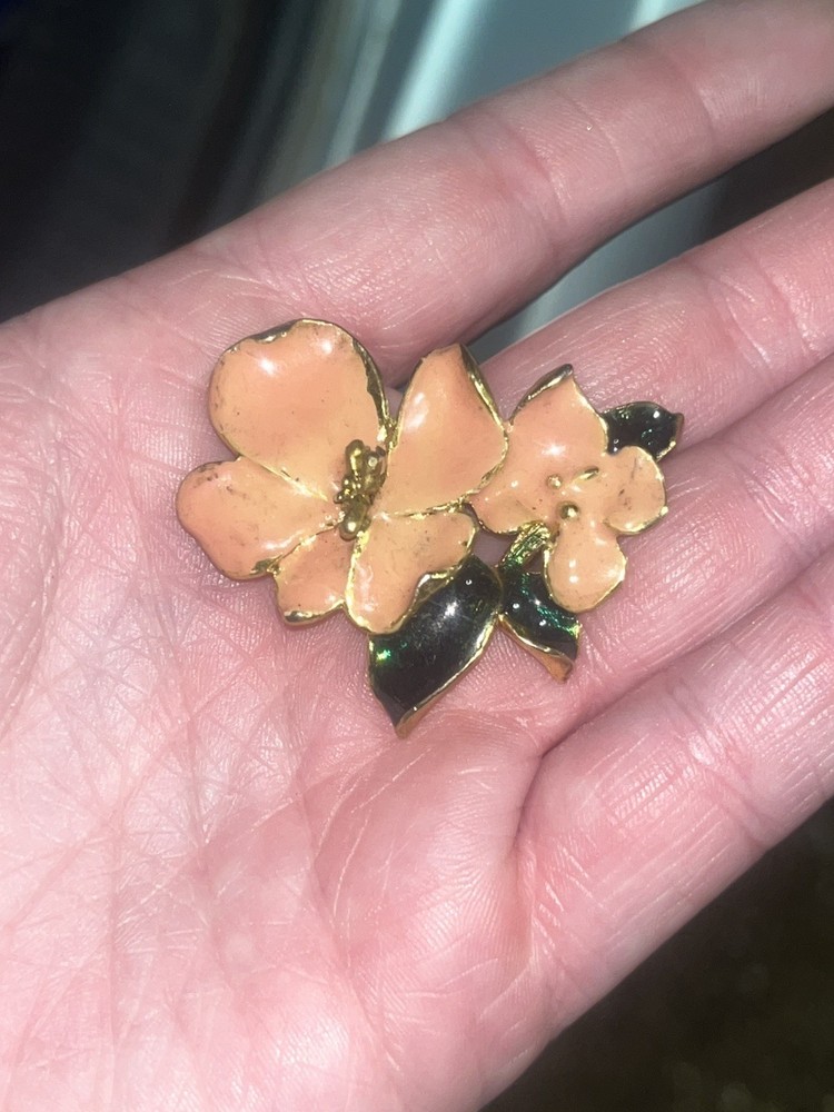 Flowers leaves enamel brooch pin 1.5″
