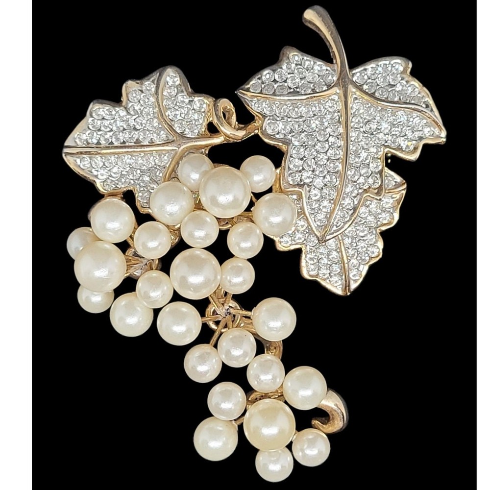 Vintage Gold Tone Faux Pearl Rhinestone Grapevine Cluster Brooch