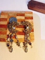 Vintage Boho Gold Tone Rhinestone Dangle Earrings Pierced for party vacation