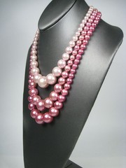 Vintage 1960s Japan Multi Strand Pink Ombre Beaded Necklace Vintage Choker 15 in