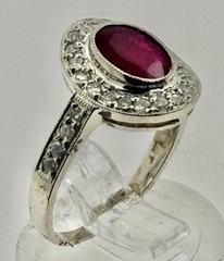 Estate Platinum 1.35 Cttw DIAMOND & RUBY Ring,Sz 6.25, 5.3g approximately