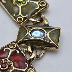 Vintage Worthington Enamel Crystal Link Bracelet Gold Tone Floral Gothic 6.75 In