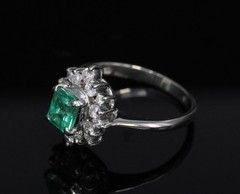 Fine Vintage 0.60ct Colombian Emerald 0.26ct Diamond Platinum Ring Size 4.75