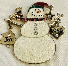 Lot of 4 Vintage Christmas Holiday Brooches Pins Jewelry Snowman Wreath Candles
