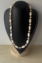 Vintage Angel Skin Coral Carved Bead Necklace 30g Mid-Century PAT 53/935 Clasp