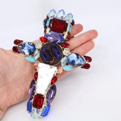 Hanna Bernhard, Haute Couture, L’OFFICIEL FEATURED, Decorative Cross Necklace