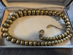 Vintage Coldwater Creek Gold-Toned Metal Graduated Beads Strand Necklace w/ Case