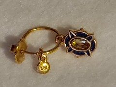 Signed MMA & CN – Single earring – goldtone – Enamel & Faux Stone