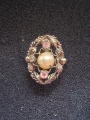 Western Germany pearl & pink rhinestone silver-toned floral ring. SZ 5.75