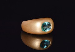 NATURAL 1.62CT EMERALD SOLID 750 18K GOLD MATTE DOME RING MODERNIST SIGNET STYLE