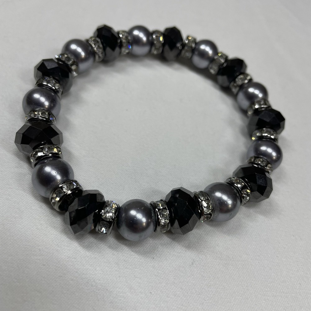 Premier Designs Jewelry Black Gray Clear Rhinestone Beaded Bracelet Stretchable