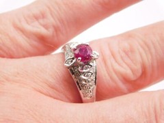 SWEET ANTIQUE 18K SOLID WHITE GOLD DIAMOND RUBY STONE RING
