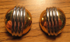 I.N.A.R ITALY Vintage Clip-on Earrings Gold Tone & Silver Tone NICE!