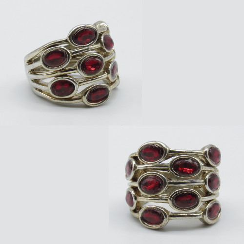 Vintage Red Statement Ring Size 7 to 8.5 Expandable Gold Tone