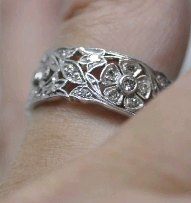 Platinum Antique Vintage Art Deco Diamond Floral Eternity Ring Band 7.5