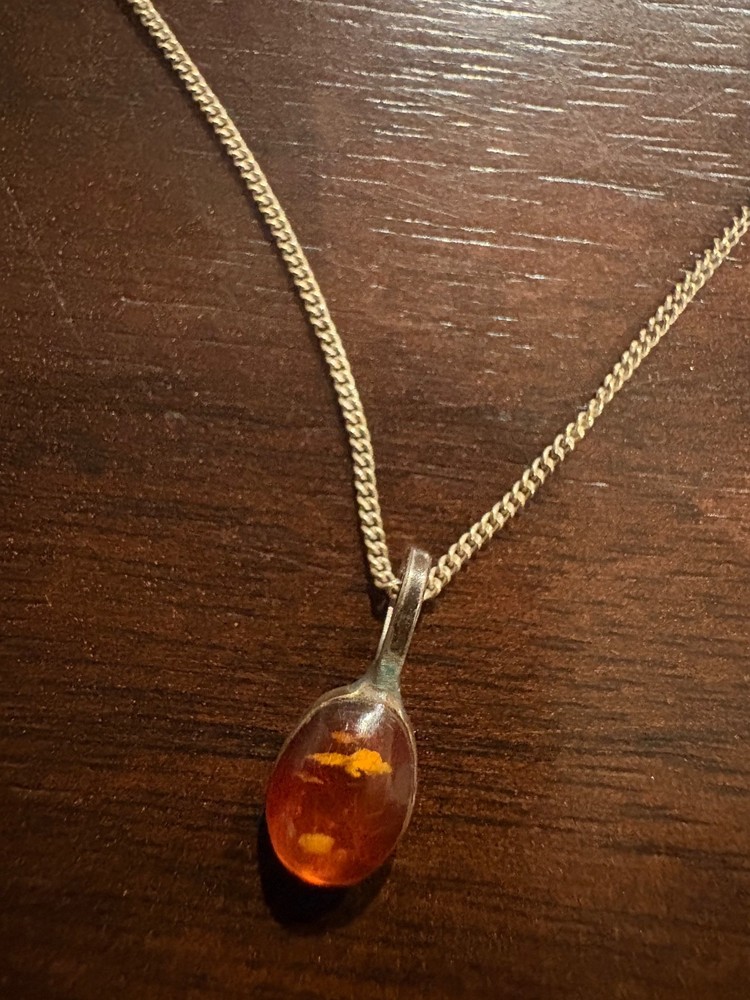 Italy 925 Sterling Silver Baltic Amber Pendant Necklace 17.5” Cognac Amber Oval