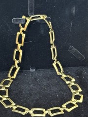 Vintage Unbranded Necklace Distinctive Square Gold Tone Link Design 18 Inches