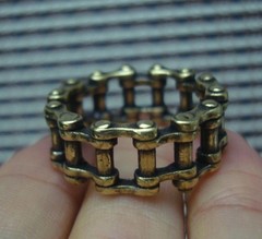 Vintage Style Solid Brass Mechanical Finger Ring – US Size 11