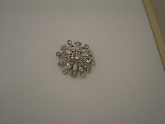 Big vintage rhinestone pin brooch 2.25″ diameter