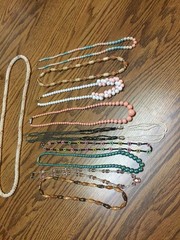 19 Vintage Beaded Necklaces & Bracelets- Lot 1 (Various Styles, Colors & Clasps)