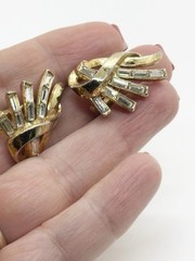 Trifari Meteor Demi Parure Bracelet Clip Earrings Alfred Philippe Book Piece