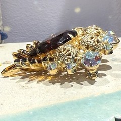 JULIANA D&E BOOK PIECE Ref #3838 Gold Tone Ball Pear Rhinestone Vintage Brooch