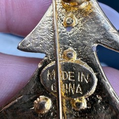 Vintage Christmas Tree Brooch LIA Gold Tone Signed Enamel Rhinestone