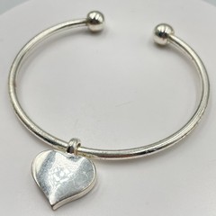 Vintage Y2K Silver Tone Heart Charm Open Cuff Bangle Bracelet Classic Slide