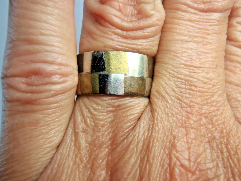 Estate 925 Sterling Silver Checkered 9mm Ring Band Silver Bronze Brass Sz 6 1/4