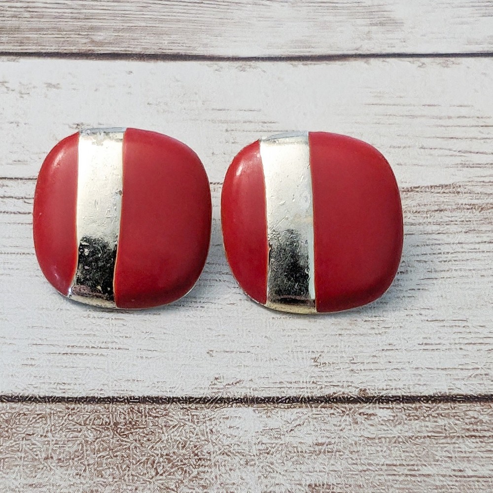 Vintage Earrings For Pierced Ears Red Rounded Square Shape – Poor Condition
