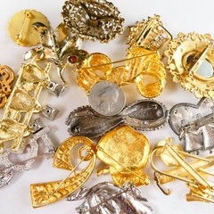 Vintage Pin Brooch Jewelry Lot 15 Piece Mixed Assorted Gold Tone All Pretty