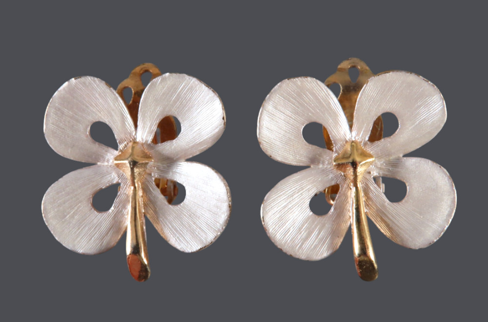 Vintage PARK LANE CLIP-ON EARRINGS Shamrock 4-Leaf Clover GOLD & WHITE/SILVER