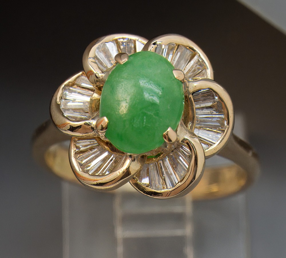 Apple Jade Diamond Baguette Daisy Halo 18k Gold Ballerina Ring