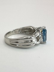 925 Sterling Silver London Blue Topaz and Diamond Vintage Ring Estate Jewelry