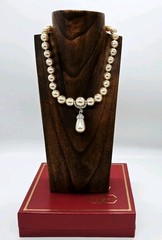KJL Treasures of the Duchess Faux Pearl Necklace Crystal Drop Box Vintage 18 in