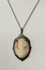 Vintage Victorian Revival Sterling Silver Carved Shell Cameo Pendant Necklace