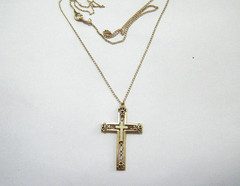 Vintage 60s Solid 14K Yellow & White 14k Gold Filigree Cross Pendant & Chain