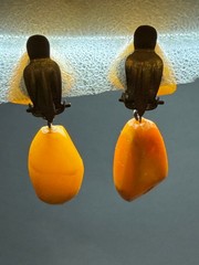 Vintage Soviet Baltic Egg Yolk Butterscotch Amber Dangle Clip On Earrings 6.9g