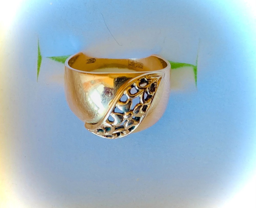 Original Vintage Gold Ring 14K (585) Made in Former USSR Weight 4.34g. Sz 16.5mm