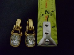 SWAROVSKI EARRINGS CLEAR CRYSTAL RHINESTONE CLIP ON GOLD TONE SWAN MARKED