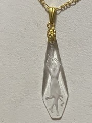 ALMOST GONE* RARE 1920’S ART DECO CRYSTAL INTAGLIO PENDANT-WOMAN W/TORCH*.g-NEW