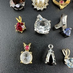 Vintage Crystal Rhinestone Mix Pendant Lot Of 12 Gold Silver Tone Ladies NICE