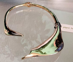 Piper K Calla Lily Shiny Gold Tone Cuff Collar Necklace NWT Statement Runway