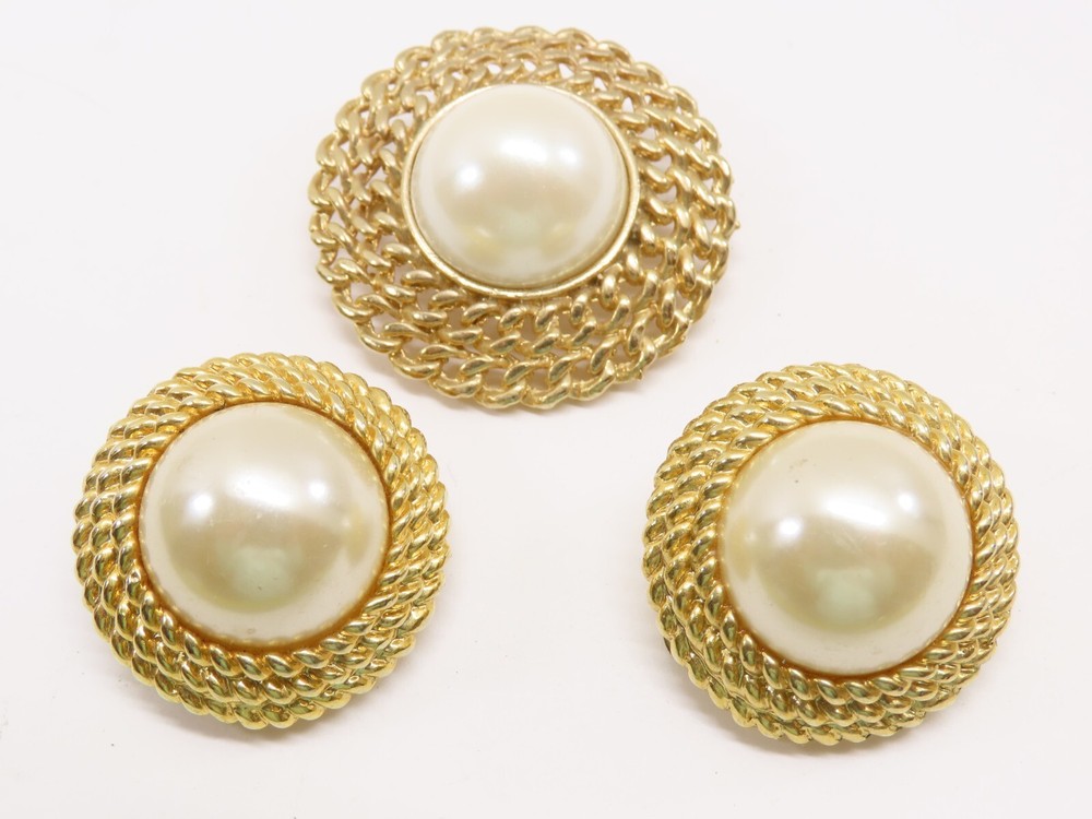 Jewelry Set Cabochon Faux Pearl Brooch Pin Earrings Gold Tone Cable VTG D2200