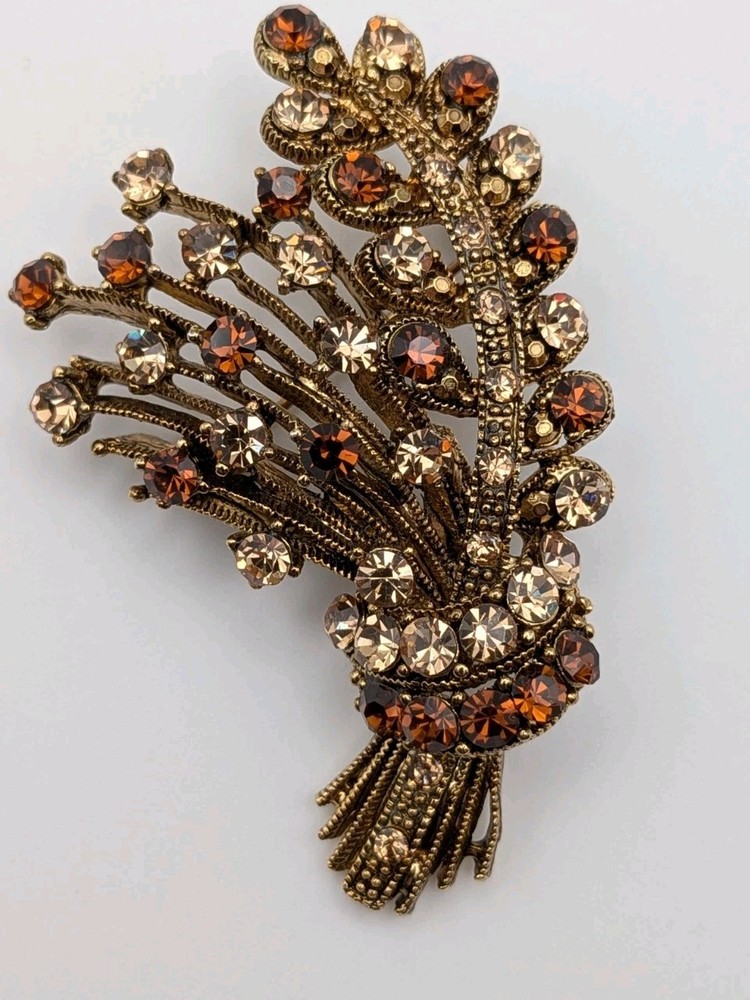 Vintage Warm Topaz Rhinestone Wheat Bundle Brooch Harvest/ Fall/Autumn well made